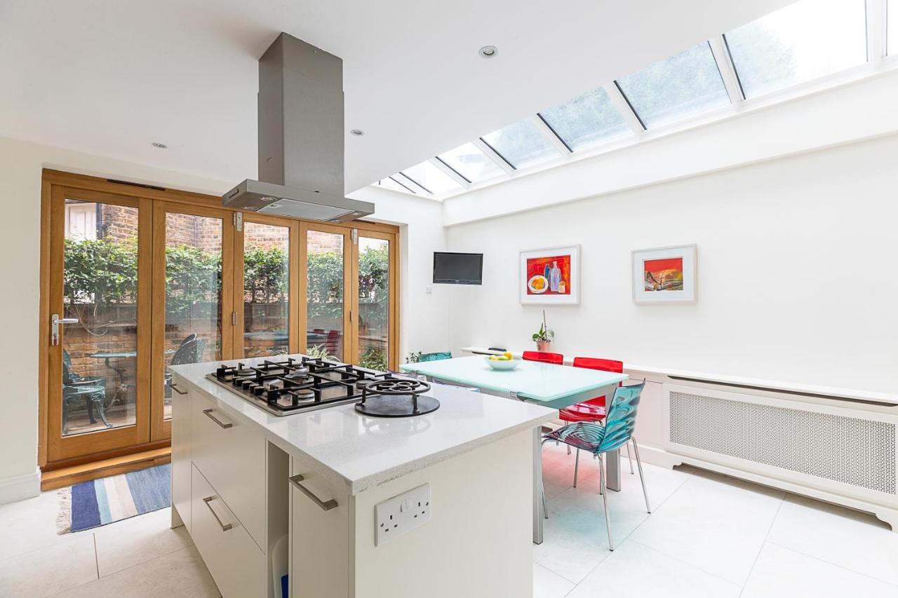 Joivy Stunning 3 Bed, 2 Bath House With Garden And Rooftop Terrace Apartamento Londres Exterior foto